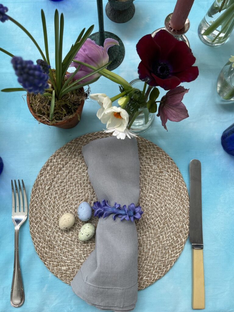 Hyacinth napkin ring on Easter table